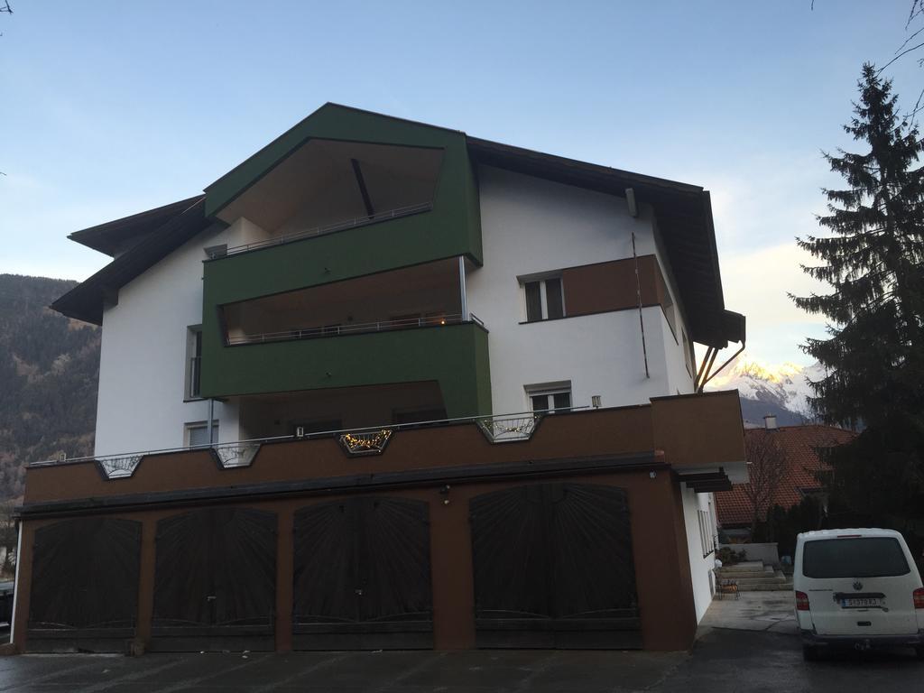 Austrian Motel Heiss Prutz Eksteriør billede