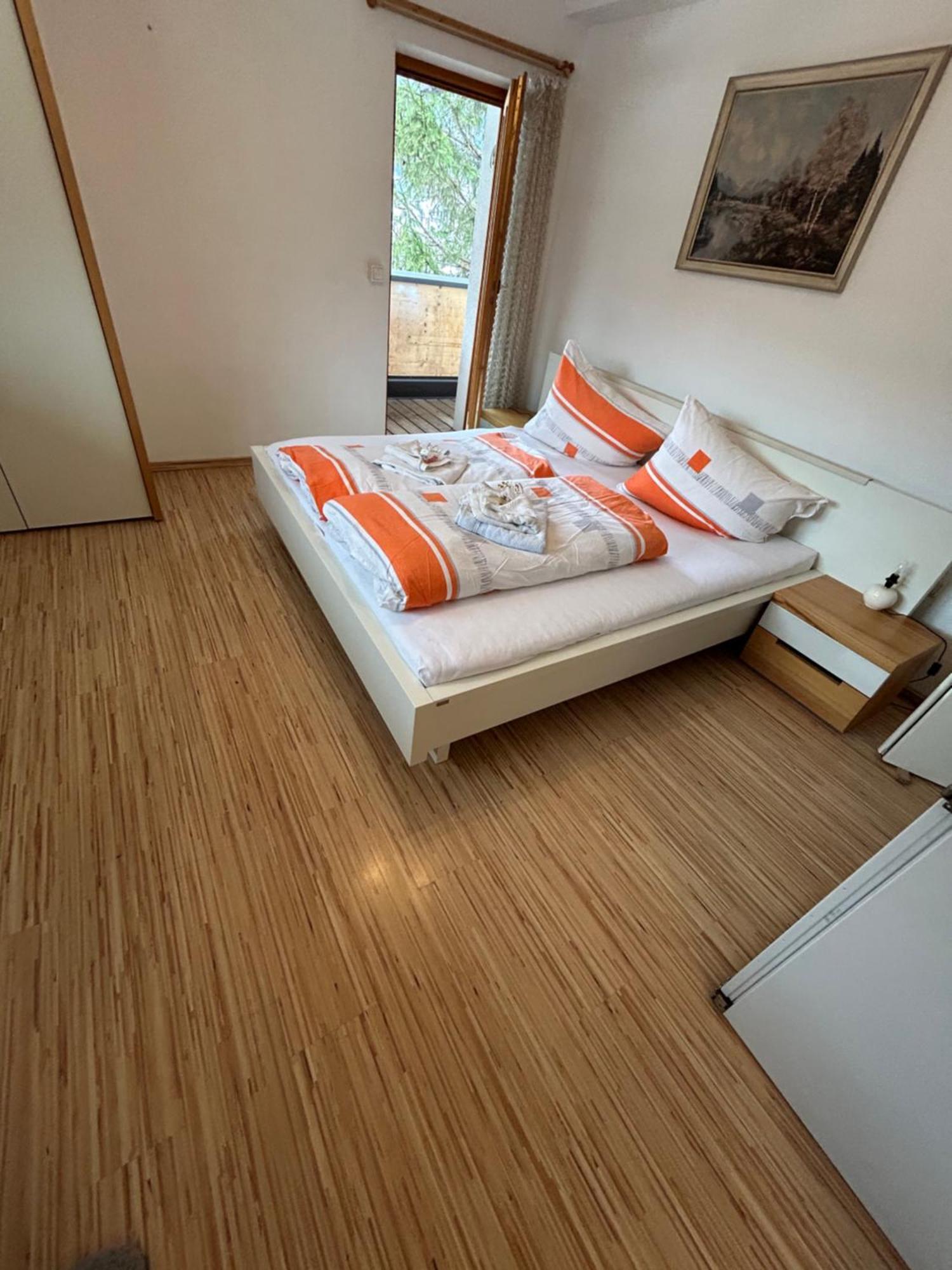 Austrian Motel Heiss Prutz Eksteriør billede